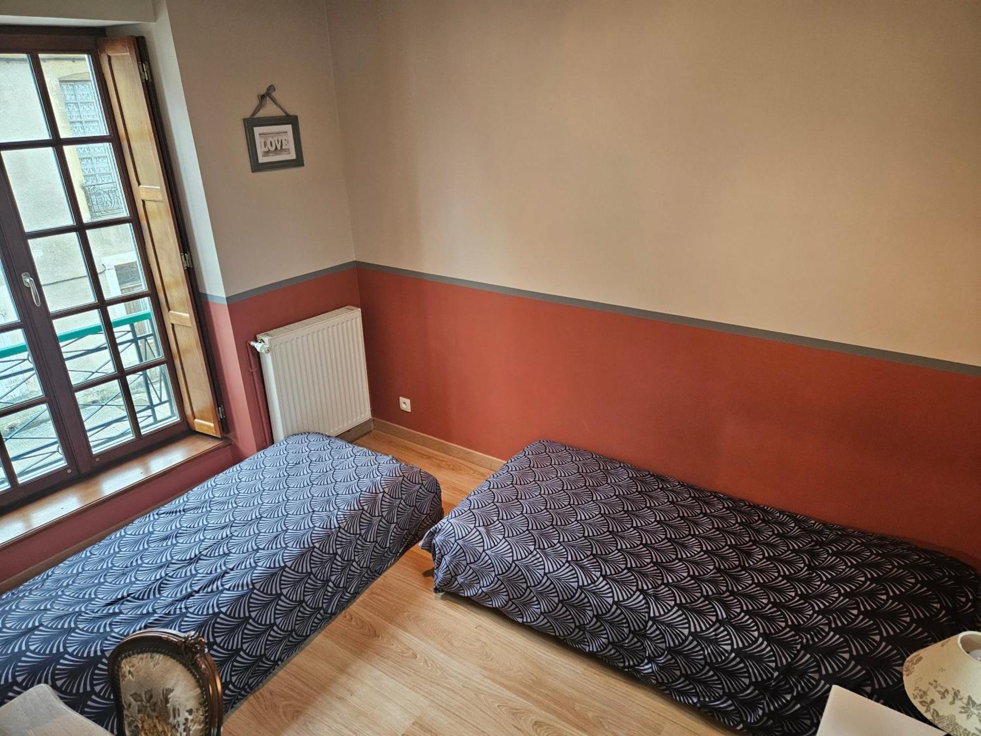 Le Petit Conte - Maison Calme En Centre Ville Sées Dış mekan fotoğraf